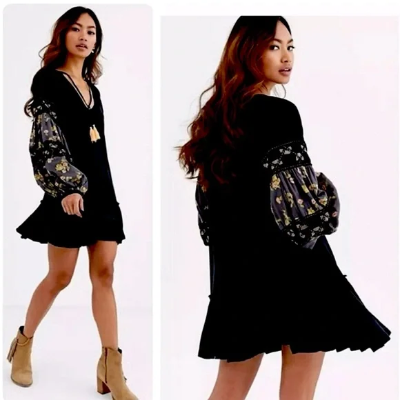 Free People Mix It Up Beaded
Embroidered High-Low Peasant Tunic - Picture 1 of 9